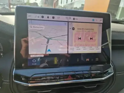 Photo 14 Jeep Compass  1.5 Turbo T4 130ch MHEV Summit 4x2 BVR7