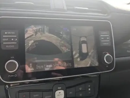 Photo 11 Nissan Leaf  150ch 40kWh N-Connecta