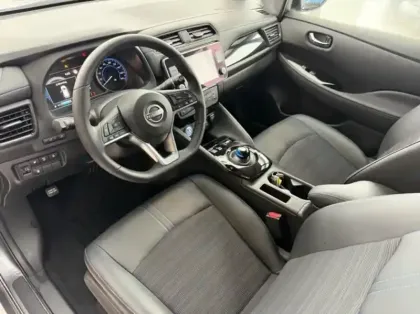 Photo 17 Nissan Leaf  150ch 40kWh N-Connecta