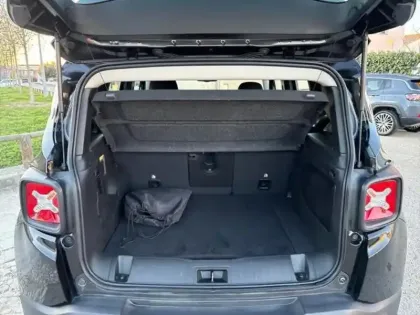 Photo 5 Jeep Renegade  1.3 GSE T4 190ch 4xe Limited AT6