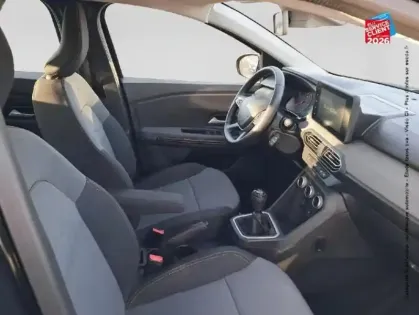 Photo 34 Dacia Sandero  1.0 ECO-G 100ch Stepway Extreme -24 Camera GPS