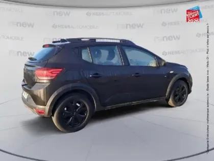 Photo 35 Dacia Sandero  1.0 ECO-G 100ch Stepway Extreme -24 Camera GPS