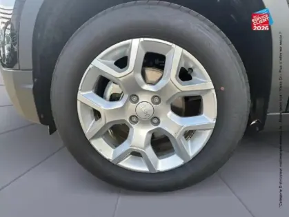 Photo 9 Jeep Avenger  1.2 Turbo T3 100ch Altitude