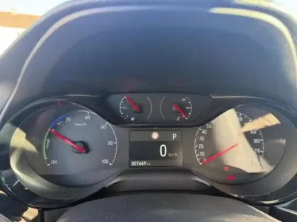 Photo 13 Opel Corsa Gén. VI Ph2 Edition 5