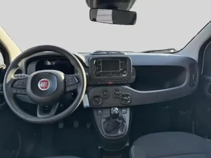 Photo 7 Fiat Panda  Classic 1.0 70ch BSG S&S Icône Step 2