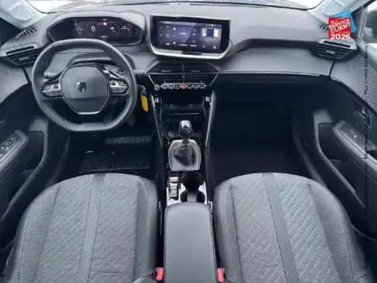 Photo 14 Peugeot 208  1.2 PureTech 100ch S&S Allure