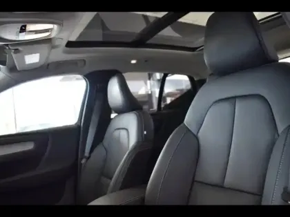 Photo 8 Volvo Xc40  B3 163ch Lounge Edition DCT 7