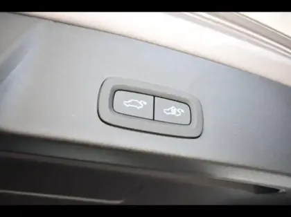 Photo 10 Volvo Xc40  B3 163ch Lounge Edition DCT 7