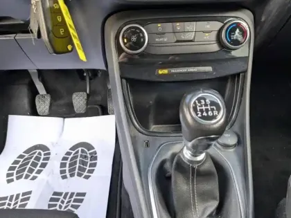 Photo 12 Ford Puma  1.0 Flexifuel 125ch S&S mHEV Titanium