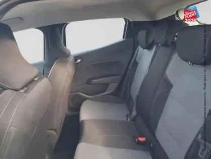 Photo 10 Renault Clio  1.5 Blue dCi 100ch Evolution - 24