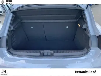 Photo 6 Renault Clio  1.6 E-Tech 145ch full hybrid Techno - 24