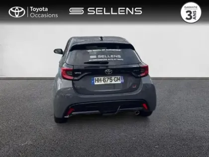 Photo 10 Toyota Yaris  130h GR Sport 5p MY25