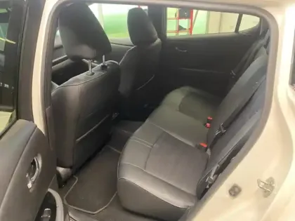 Photo 6 Nissan Leaf  217ch e+ 62kWh N-Connecta 22