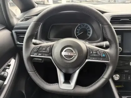 Photo 11 Nissan Leaf  150ch 40kWh Tekna 22