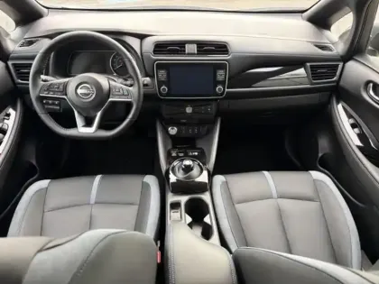 Photo 10 Nissan Leaf  150ch 40kWh Tekna 22