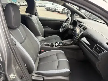 Photo 9 Nissan Leaf  150ch 40kWh Tekna 22