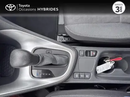 Photo 9 Toyota Yaris  116h  Design 5p Pack Confort