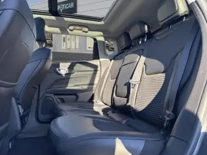 Photo 9 Jeep Compass  1.3 Turbo T4 190ch PHEV 4xe Limited AT6 eAWD