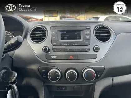 Photo 14 Hyundai I10  1.0 67ch ECO Initia