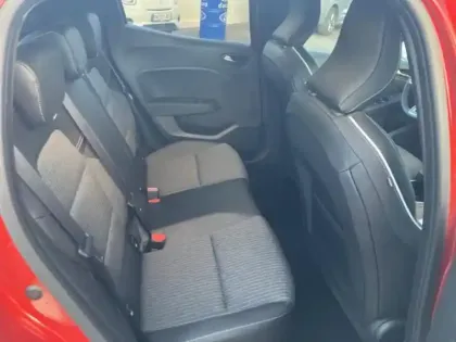 Photo 10 Mitsubishi Colt  1.6 MPI HEV 143ch Instyle 2024