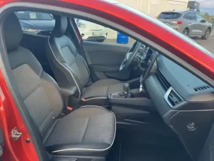 Photo 9 Mitsubishi Colt  1.6 MPI HEV 143ch Instyle 2024