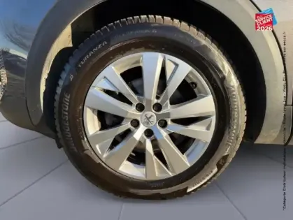 Photo 9 Peugeot 5008  1.5 BlueHDi 130ch S/S Style EAT8 GPS