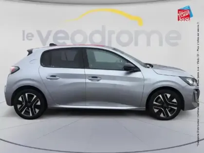 Photo 18 Peugeot 208  1.2 PureTech 100ch S&S Allure