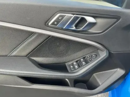 Photo 12 BMW Serie 1 Série 1 120dA 190ch M Sport