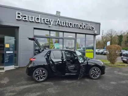 Photo 8 Opel Corsa  1.2 Turbo Hybrid 110ch GS e-DCT6