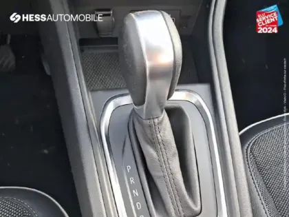 Photo 12 Renault Captur  1.6 E-Tech hybride 145ch Techno Fast Track