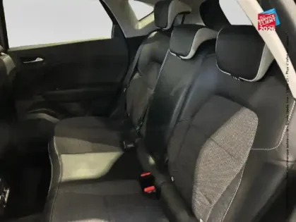 Photo 10 Renault Captur  1.6 E-Tech hybride 145ch Techno Fast Track