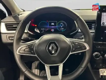 Photo 11 Renault Captur  1.6 E-Tech hybride 145ch Techno Fast Track