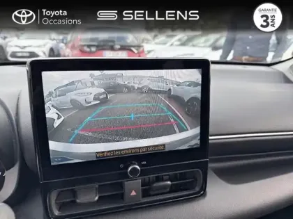 Photo 14 Toyota Yaris  116h Design 5p MC24