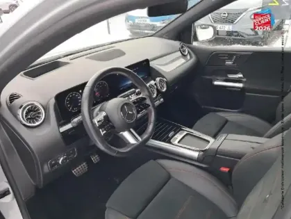 Photo 14 Mercedes Classe B  180 136ch AMG Line 7G-DCT Tpano GPS Camera