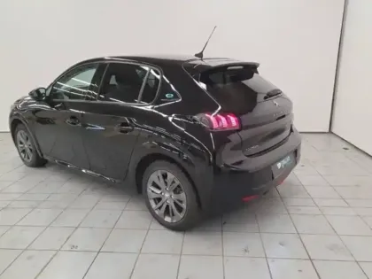 Photo 6 Peugeot 208  e- 136ch Allure Pack