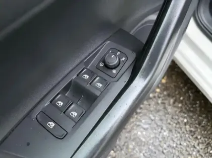 Photo 10 Volkswagen Polo  1.0 TSI 95ch Life