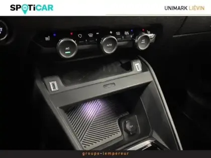 Photo 14 Citroën C4  PureTech 130ch S&S Shine EAT8