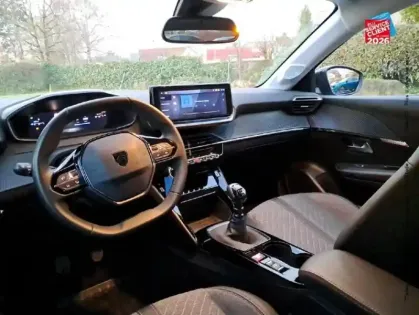 Photo 14 Peugeot 208  1.2 100ch S&S Allure