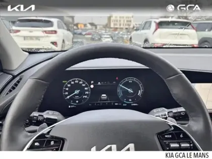Photo 7 Kia Niro  1.6 GDi 141ch HEV Premium DCT6