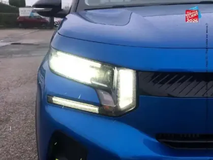 Photo 12 Citroën C3  1.2 Turbo 100ch MAX