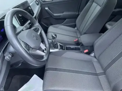 Photo 10 Volkswagen T-roc  1.0 TSI 110ch Life Plus