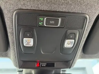 Photo 13 Renault Clio  1.6 E-Tech 145ch full hybrid Techno - 24