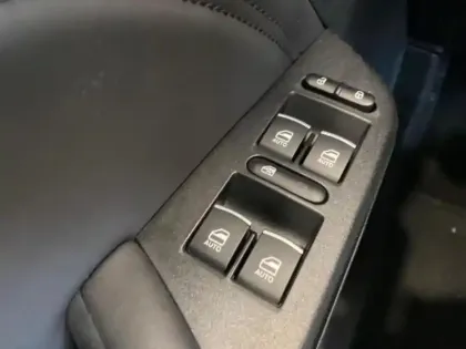 Photo 14 Seres 3  Electric 16ch Luxe