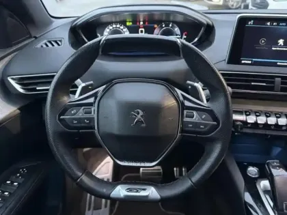 Photo 14 Peugeot 3008  2.0 BlueHDi 180ch S&S GT EAT8