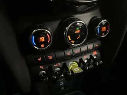 Photo 10 Mini Mini  Cooper SE 184ch Edition Premium Plus BVA 5CV