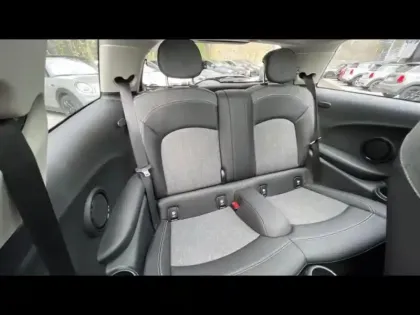 Photo 14 Mini Mini Gén. III (F56) Ph2 Edition Greenwich  3