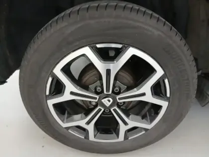 Photo 9 Dacia Duster  1.5 Blue dCi 115ch Prestige 4x2 - 20