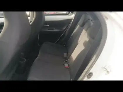 Photo 10 Toyota Aygo  X 1.0 VVT-i 72ch Dynamic