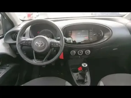 Photo 11 Toyota Aygo  X 1.0 VVT-i 72ch Dynamic
