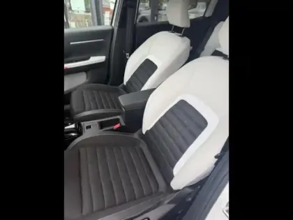 Photo 13 Citroën C3 Aircross  1.2 Hybride 145ch MAX